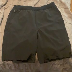 Ten Thousand Interval Short